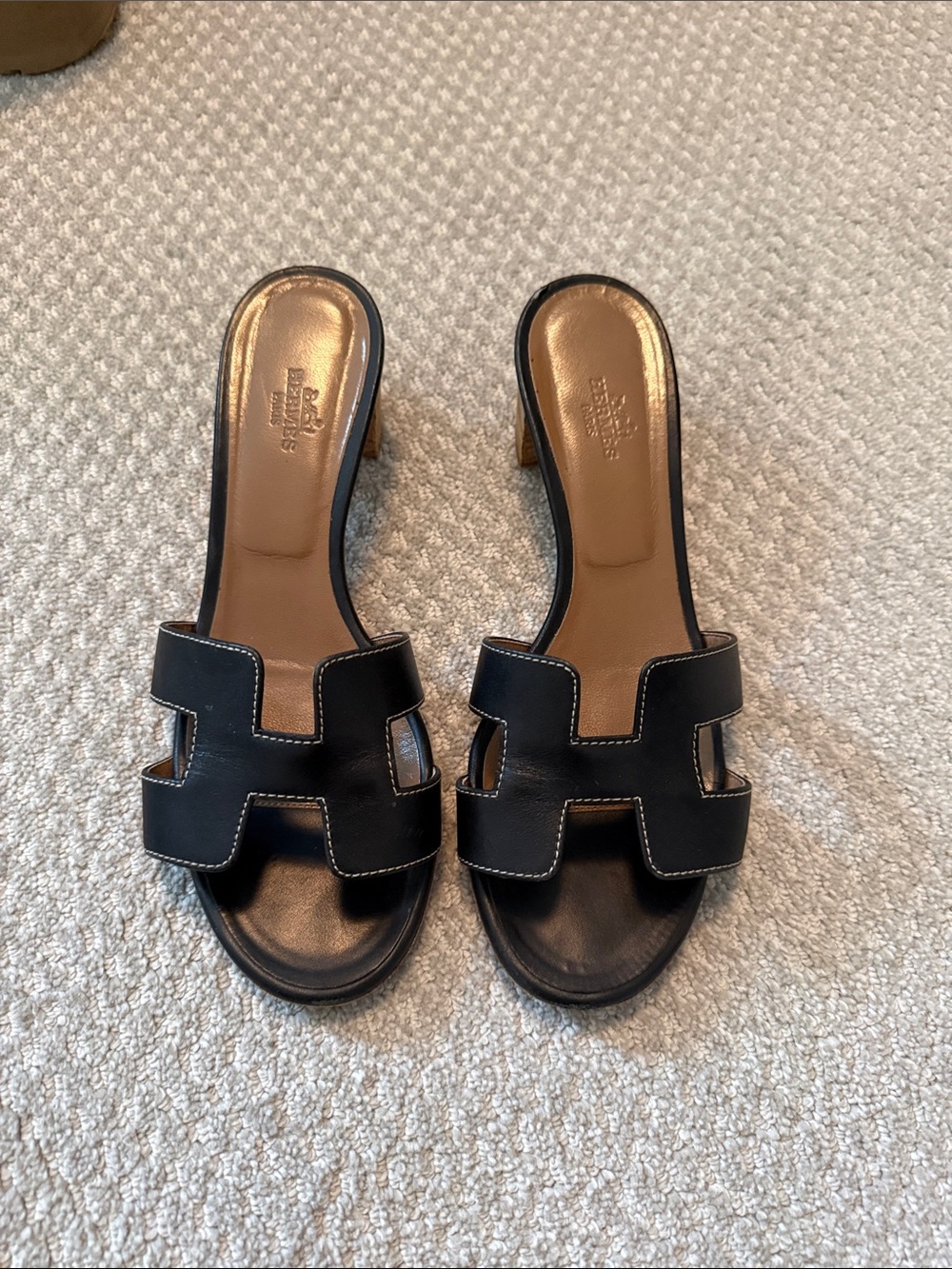 Hermes Oasis Logo Sandal Authentic